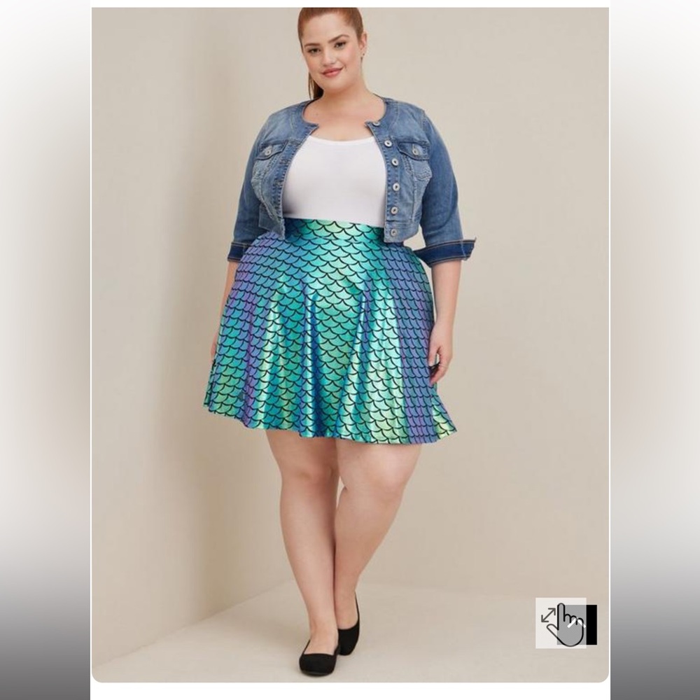 Her Universe Little Mermaid skirt
